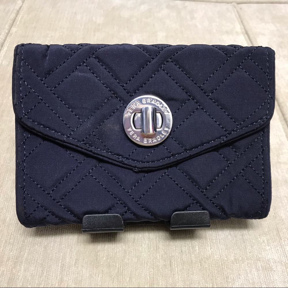 VB Your Turn Smartphone Wristlet in Classic Navy